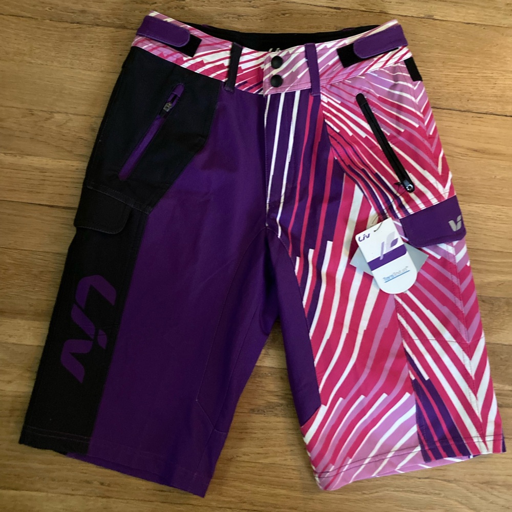 NWT Liv Cycling Women’s bike shorts xs purple, pink, white with trans textura